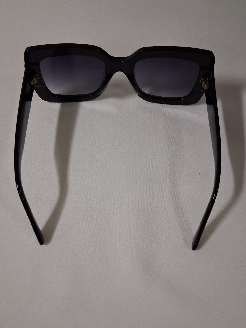 Gucci GG0083S Sunglasses 55-24-140 – Store Sample – Complete Set - Picture 6 of 6